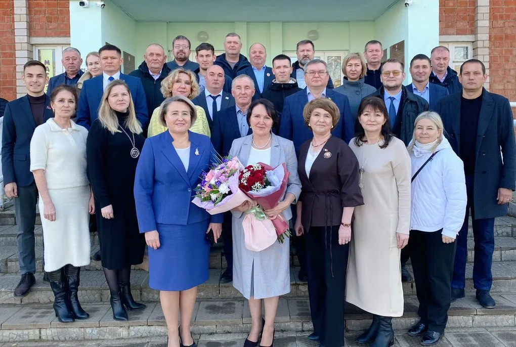 Новикова возглавила Алнашский район и пообещала оправдать доверие